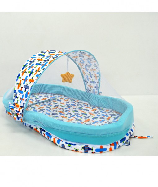 baby bed blue